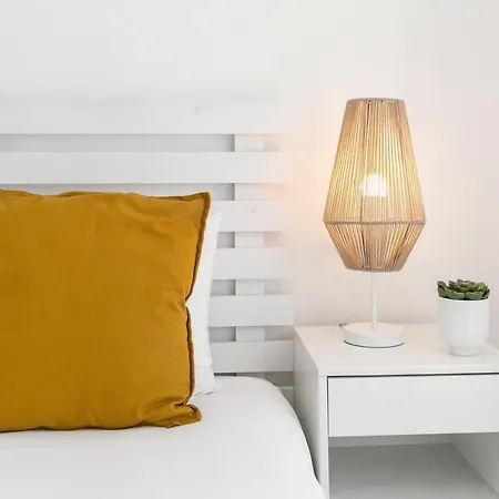 Апартаменты Swell House Феррел